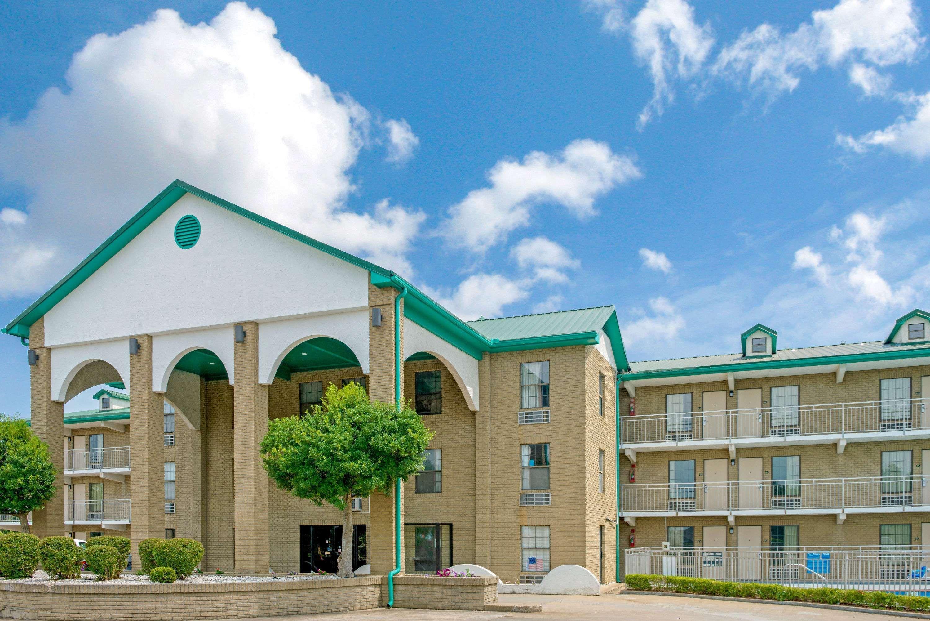 Super 8 By Wyndham Lakeland Εξωτερικό φωτογραφία