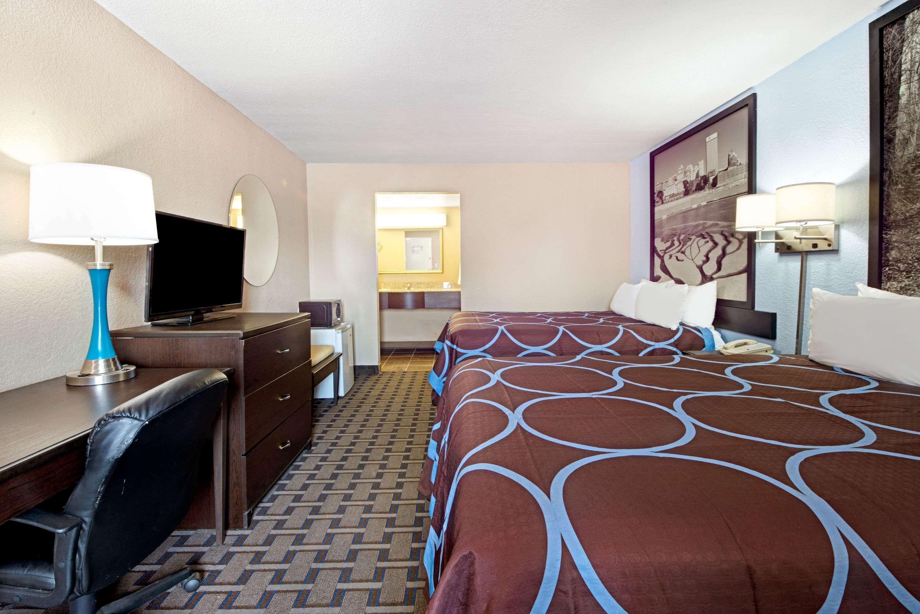 Super 8 By Wyndham Lakeland Εξωτερικό φωτογραφία